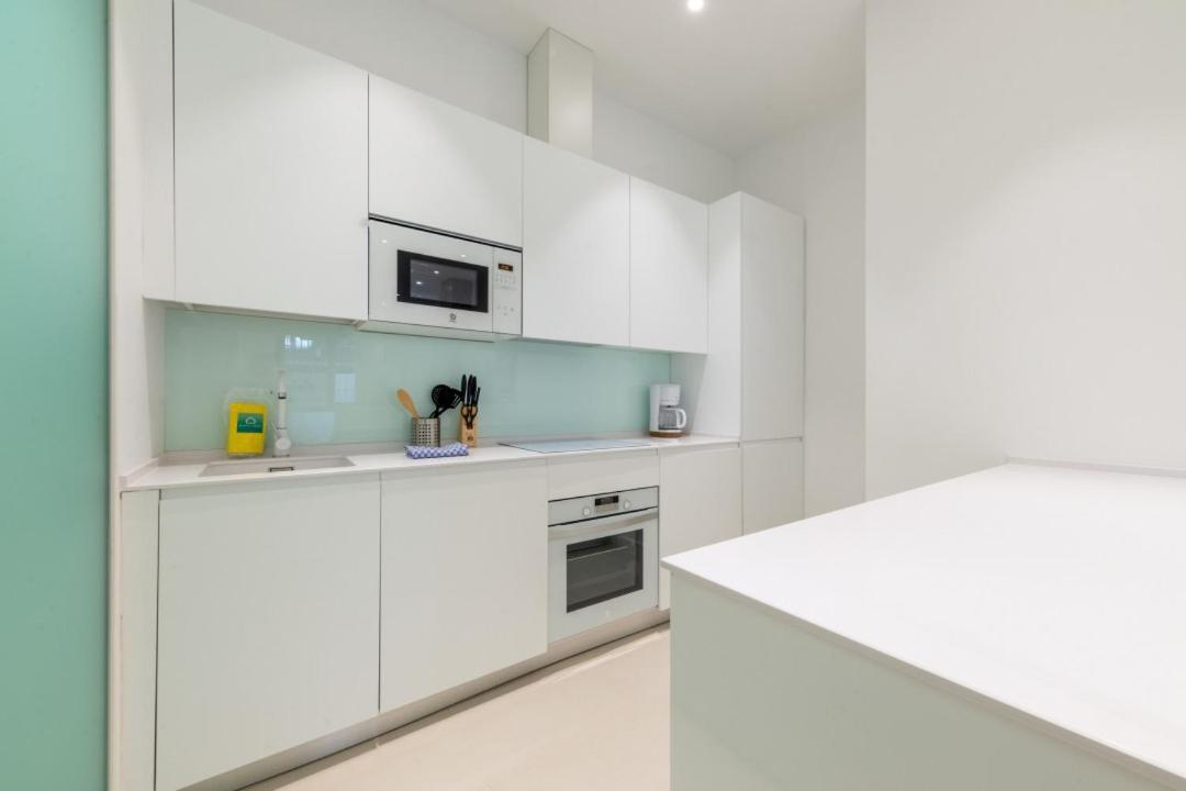 2 Bedrooms 2 Bathrooms Furnished - Delicias - Modern- Mintystay Madrid Kültér fotó